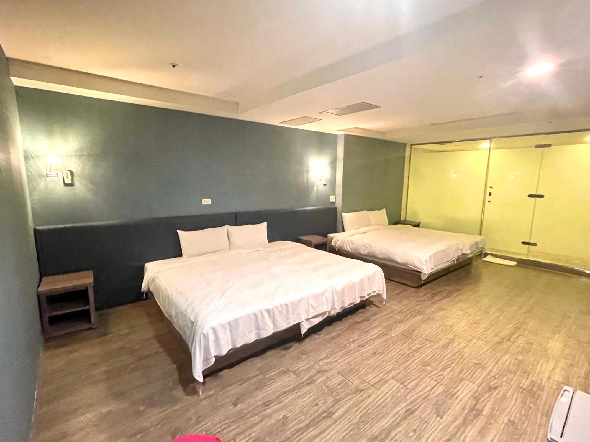 Walker Hotel - Zhengyi 2 Тайбэй Экстерьер фото